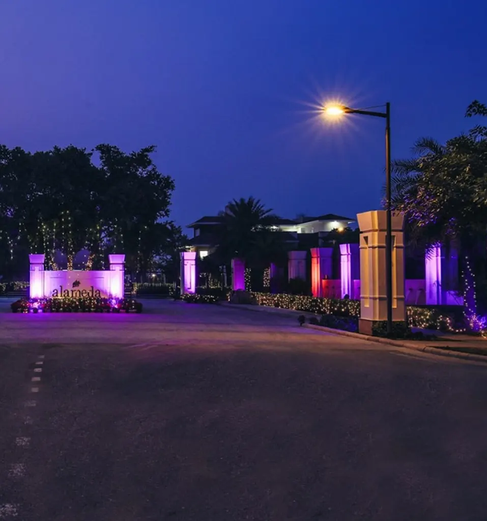 DLF Alameda